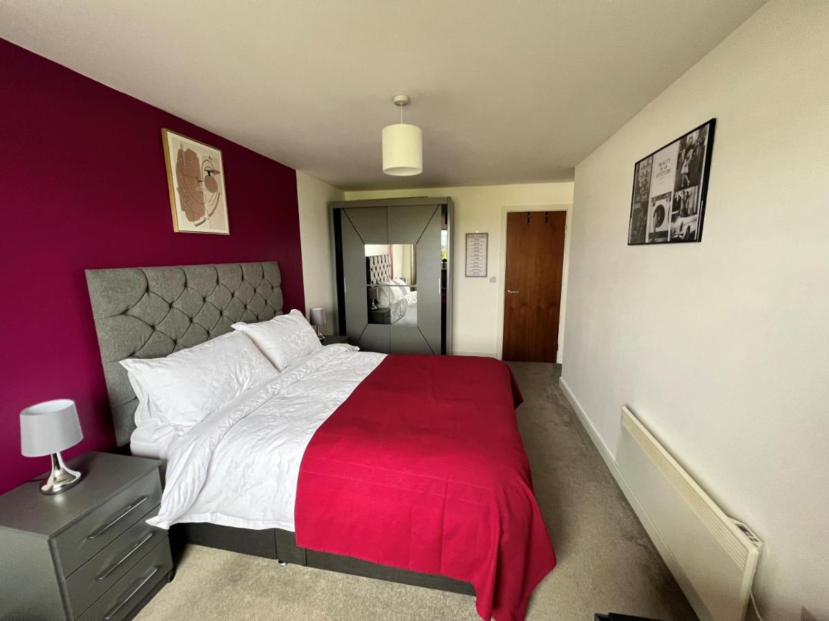 Spacious 1 Bed Relocation Apartment Free Parking, Brierley Hill Zewnętrze zdjęcie